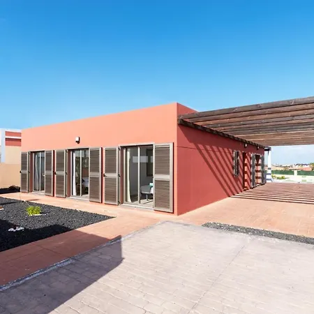 Ocean Paradise By Vila *